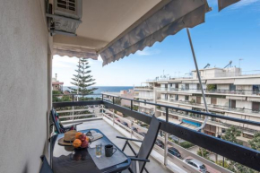 Valeria's Sea View Apartment